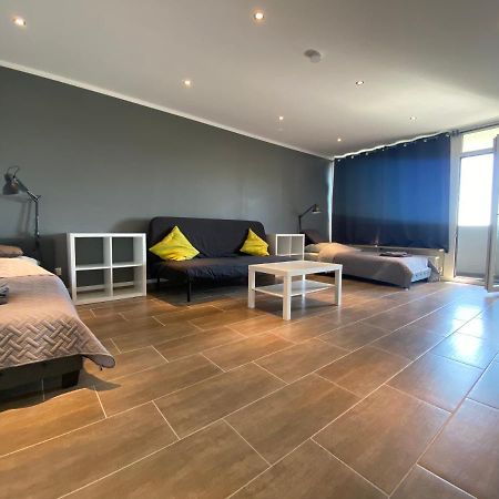 Duisburg Von Oben 3,5 Zimmer 8.Og Frisch Saniert Exterior photo